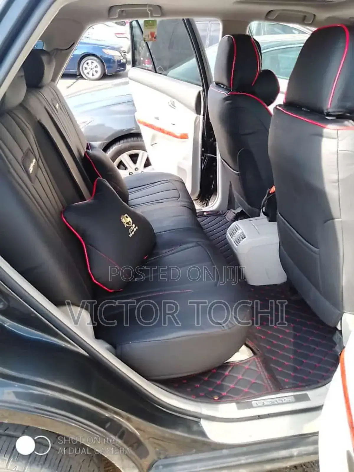 Horse Leather Seat Covers Plain Black With Red Lines