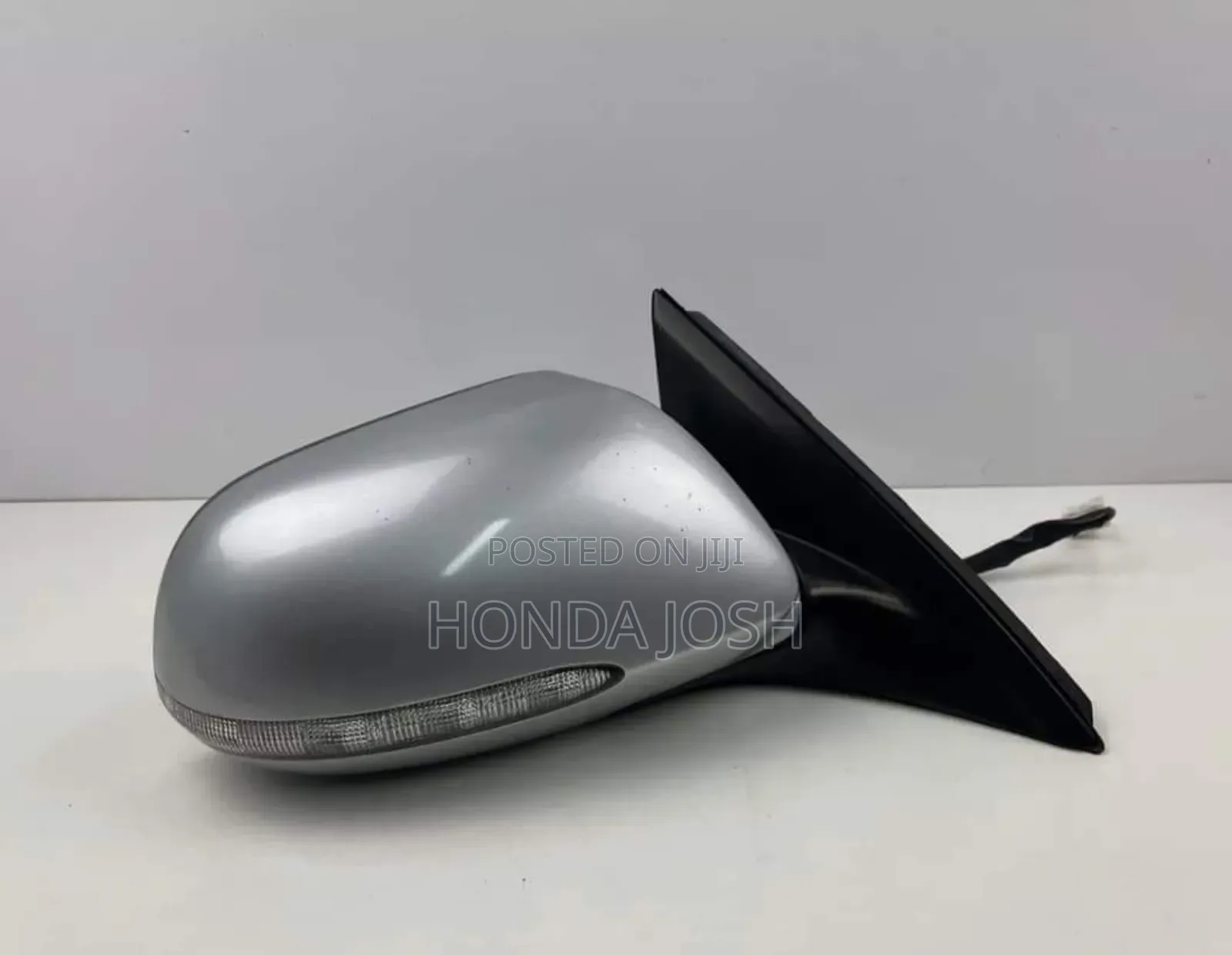 Side Mirrors 2006-2007 Model Honda Accord (With Light)