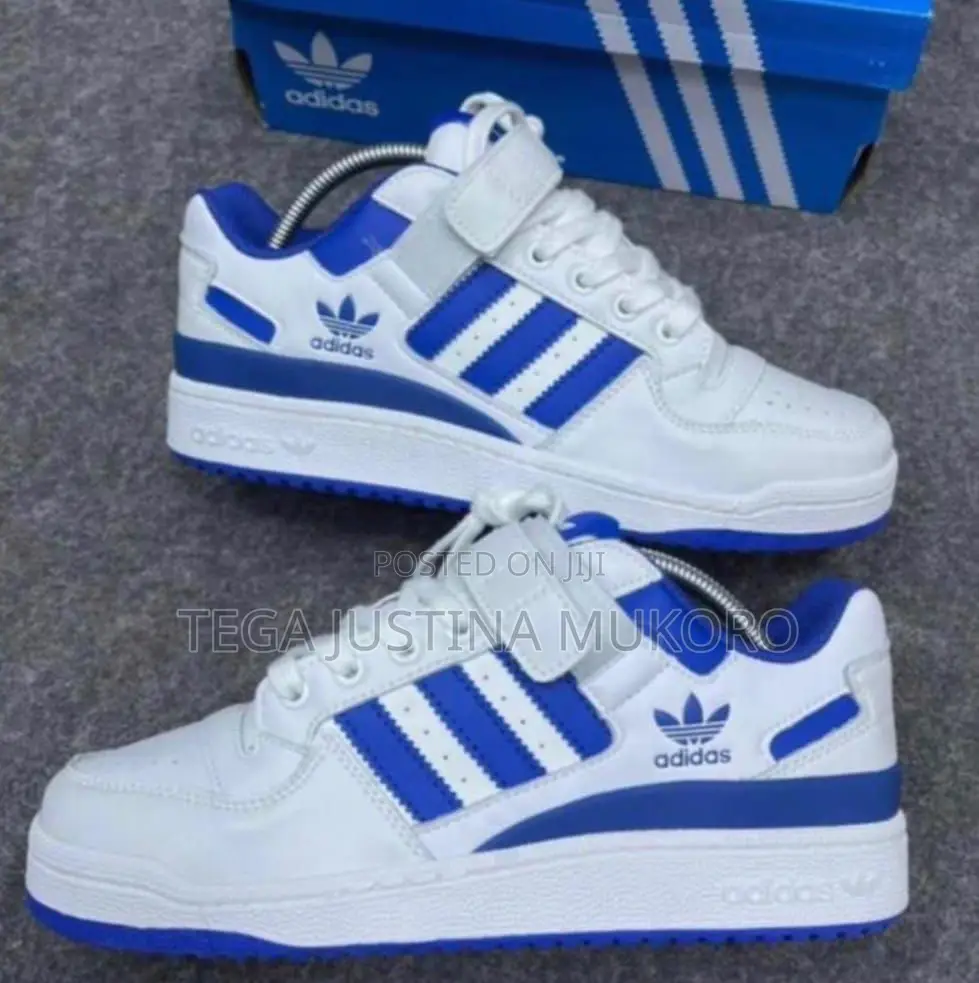 Adidas Unisex Sneakers