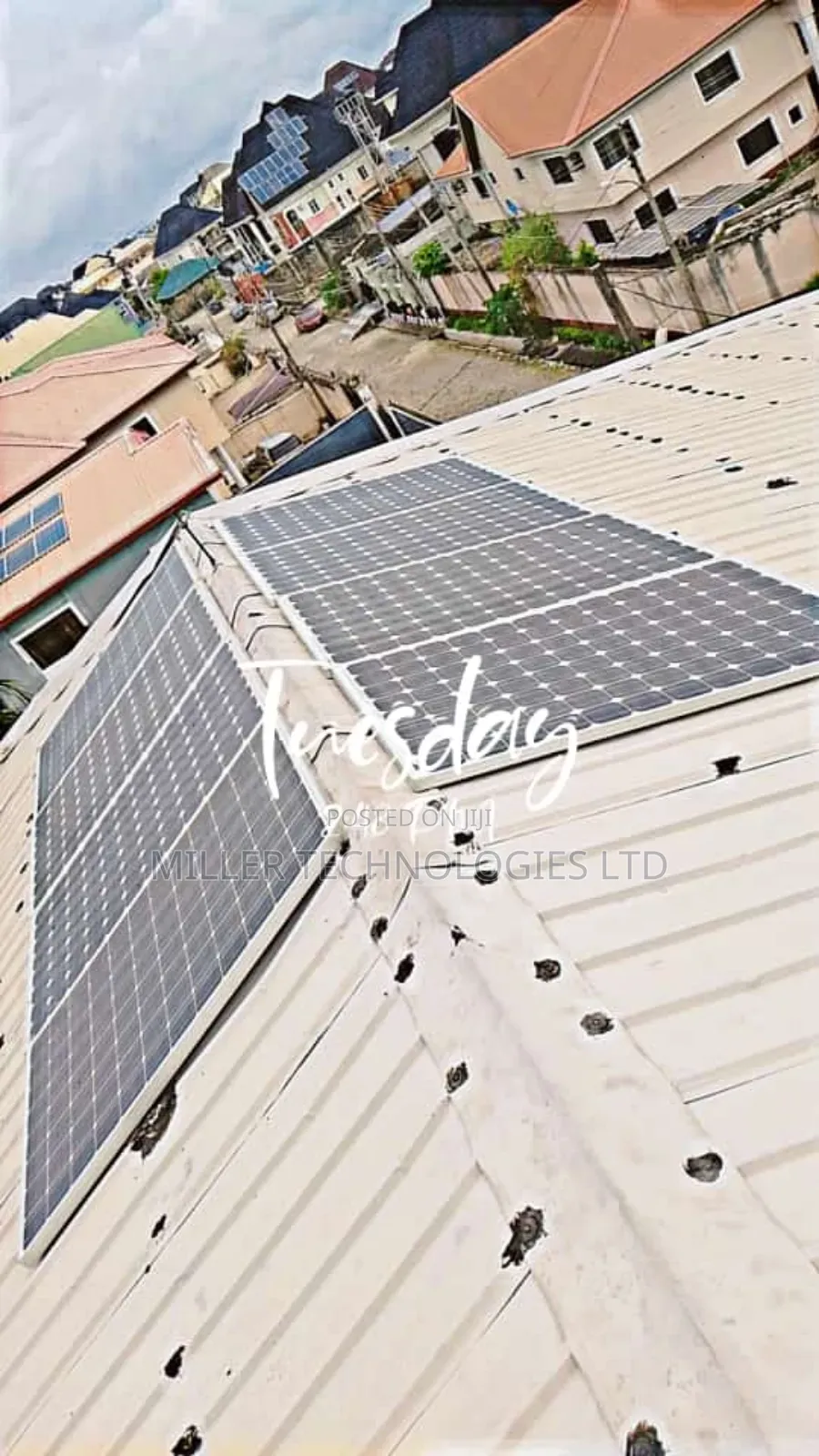 Canadian Solar Panel 300w 8pcs Installed To Power Ac Fridge