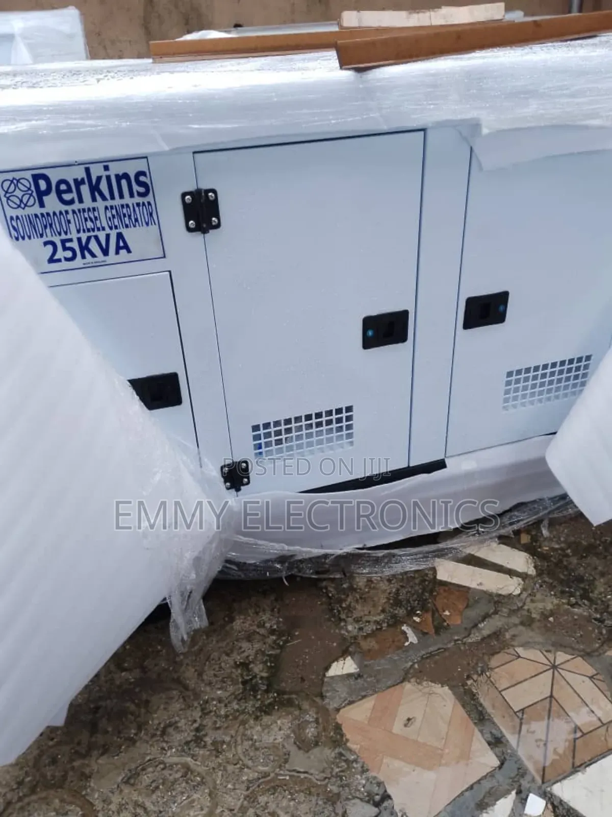 (Sp25kva)Perkins Diesel Soundproof Generator 100% Copper Coi