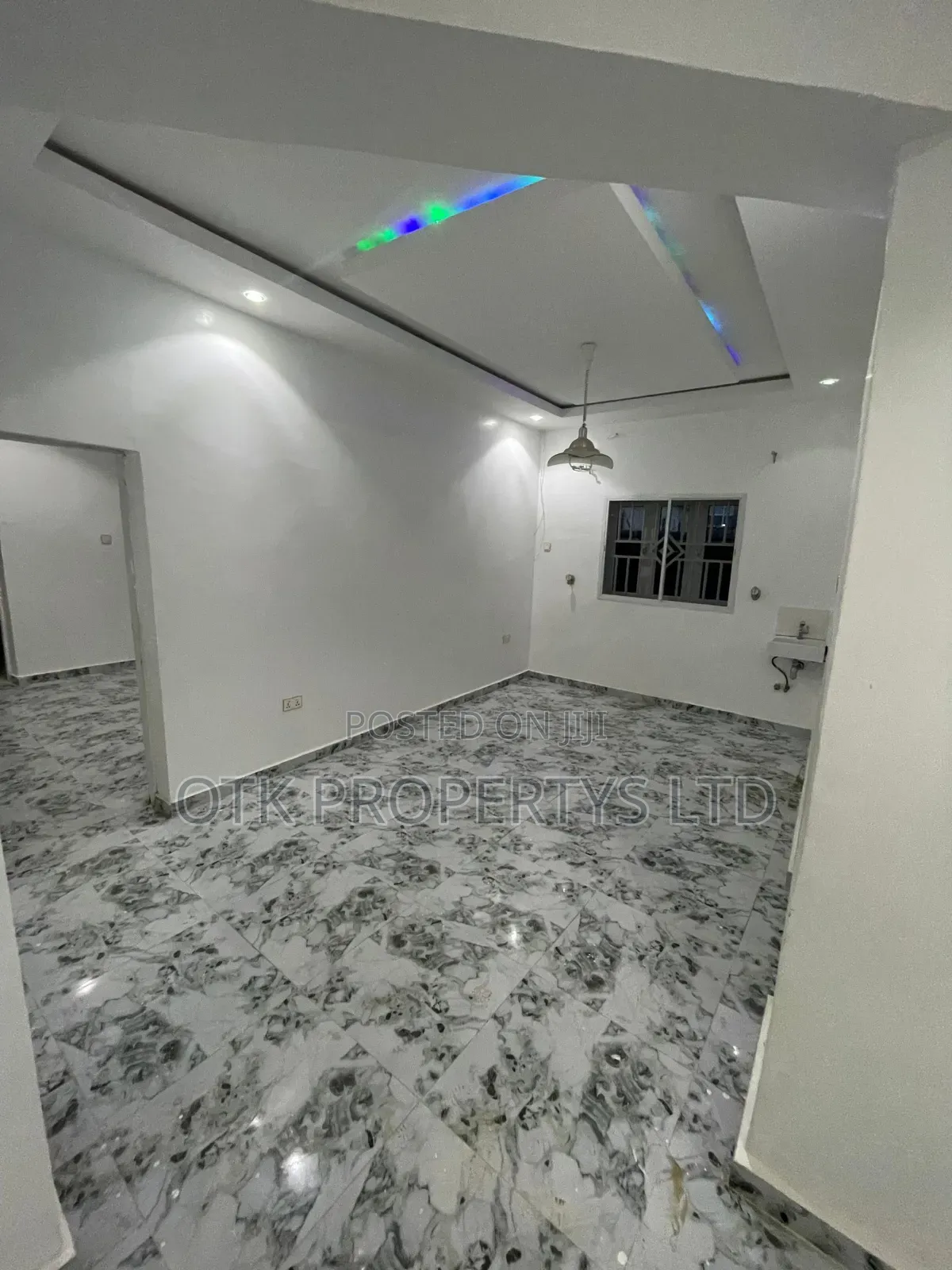 Furnished 4bdrm Duplex in Location Phase 4, for rent