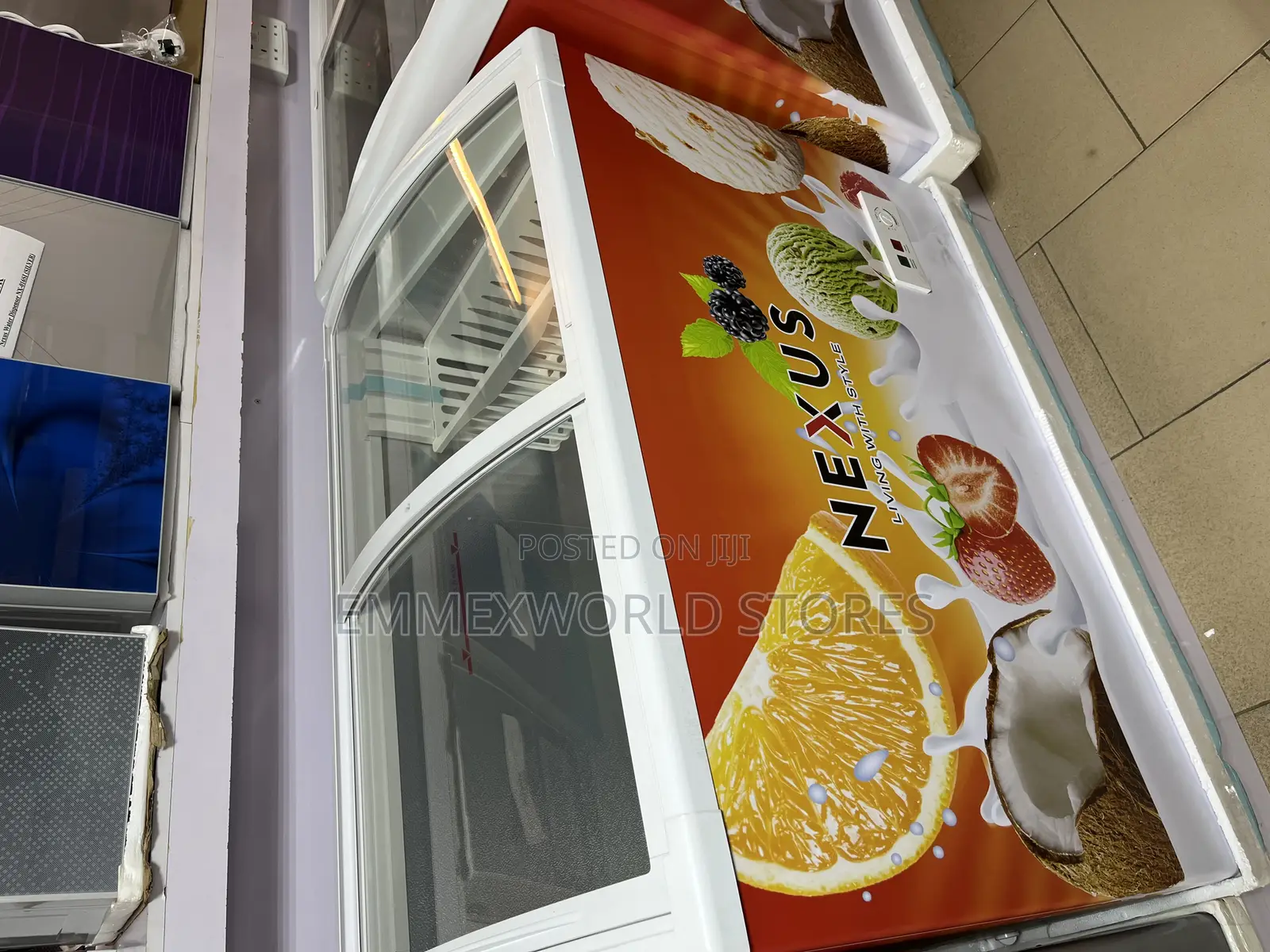 Nexus Showcase Chest Freezer NX 355