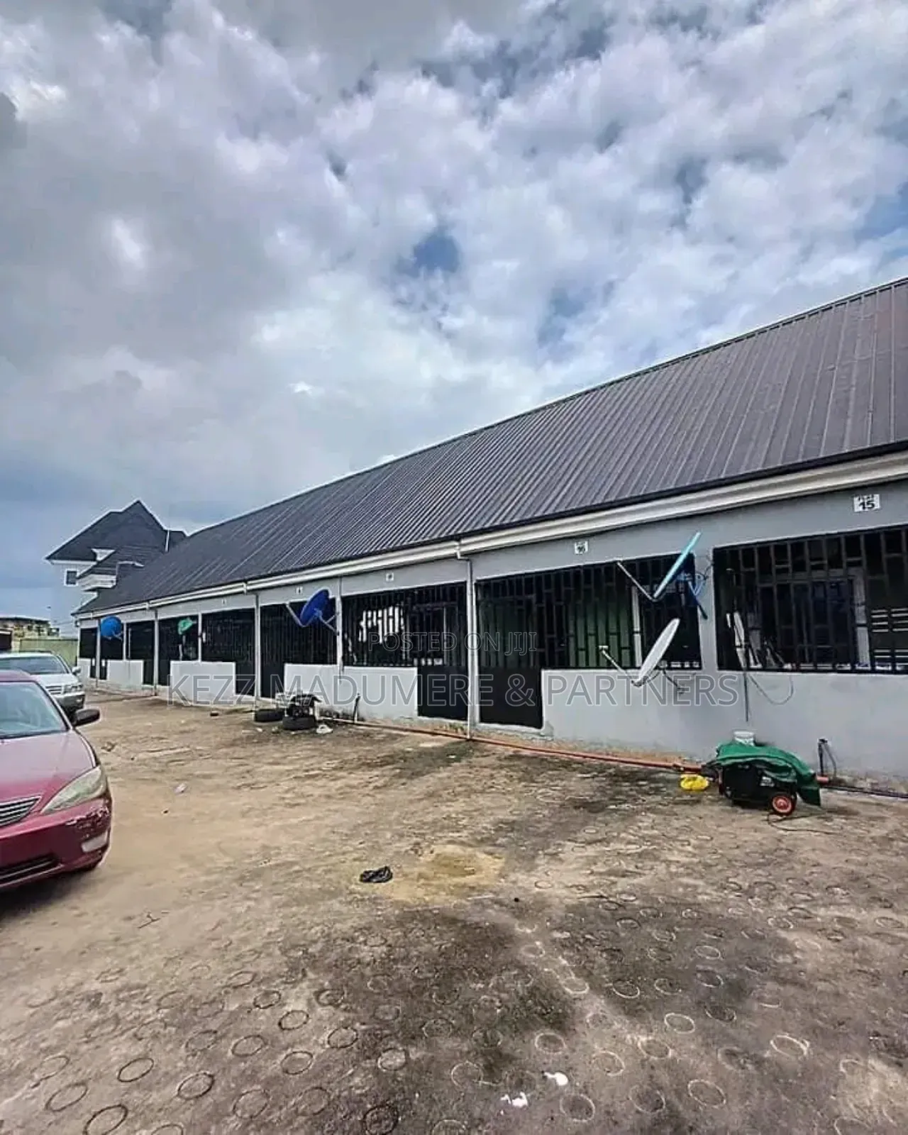 20bdrm Block of Flats in Mercyland, Rumuigbo for sale
