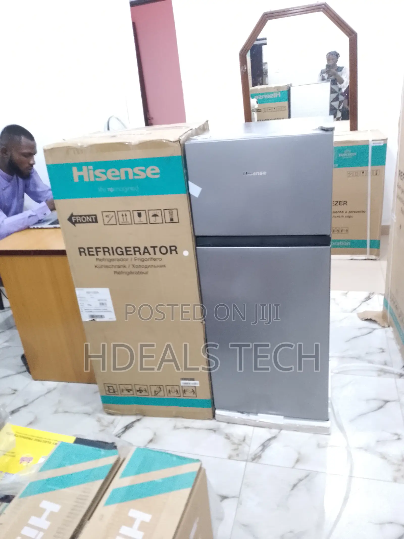 Hisense Product 124L Top Freezer Refrigerator - REF-172DR 