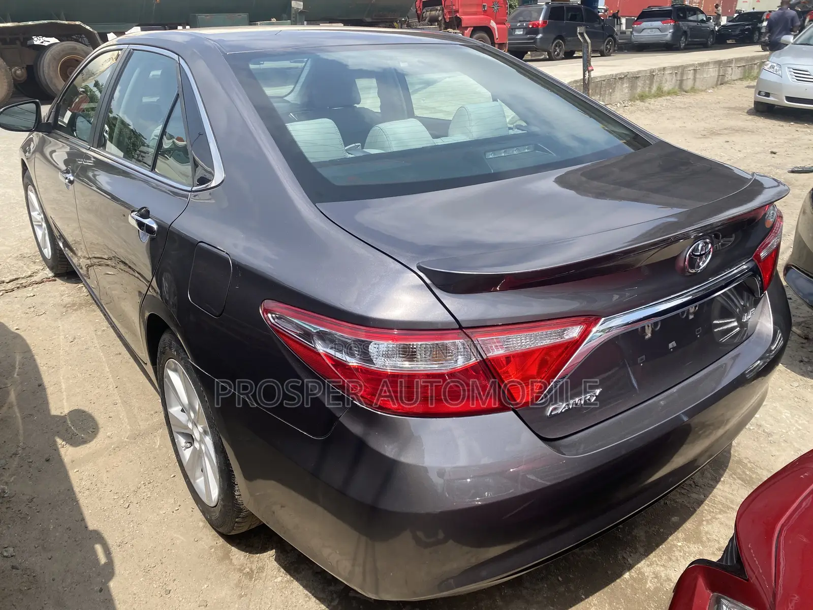 Toyota Camry 2017 Gray