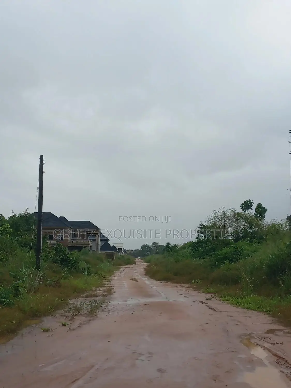 2 1⁄2 Plots of Land for Sale