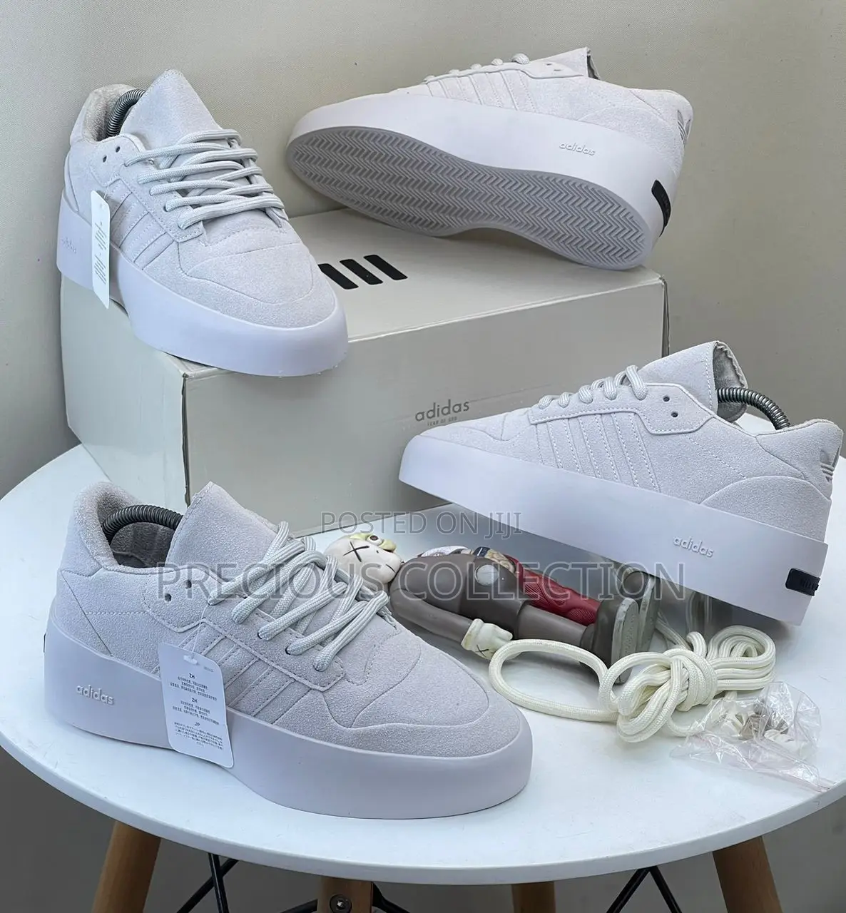 Unisex Adidas Suede Sneakers