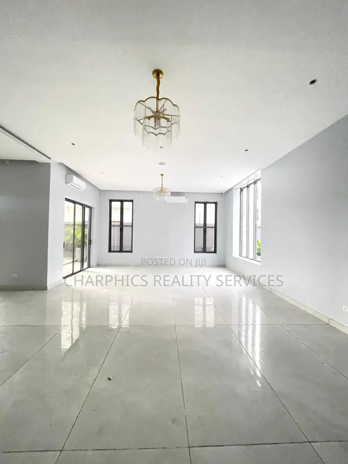 5bdrm Duplex in $1.6B, Ikoyi for sale
