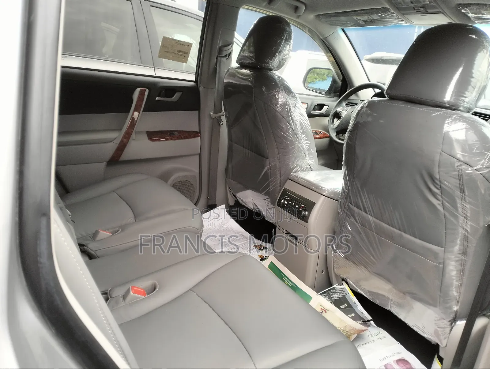 Toyota Highlander 3.5L 4WD 2013 Silver