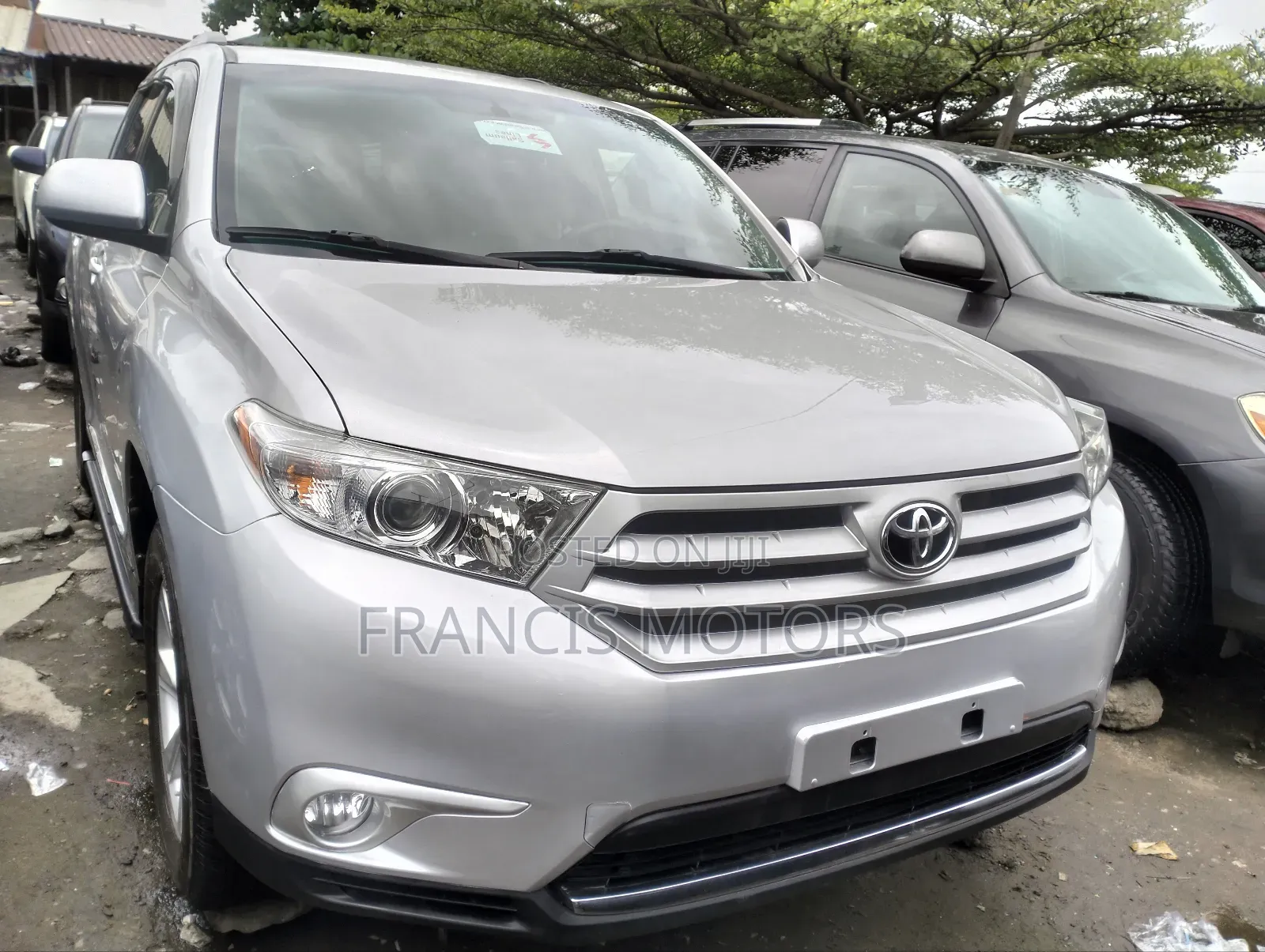 Toyota Highlander 3.5L 4WD 2013 Silver