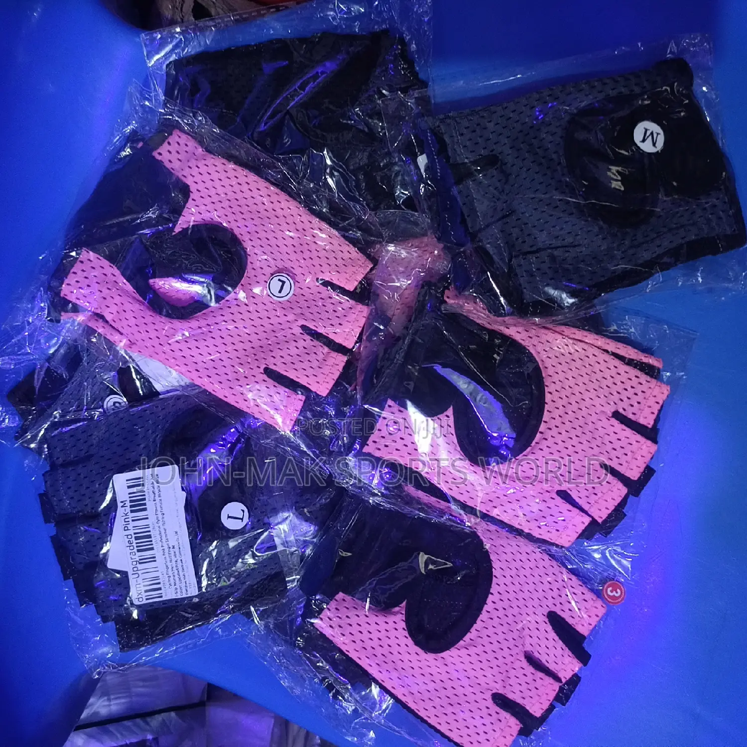 Female Gym Gloves