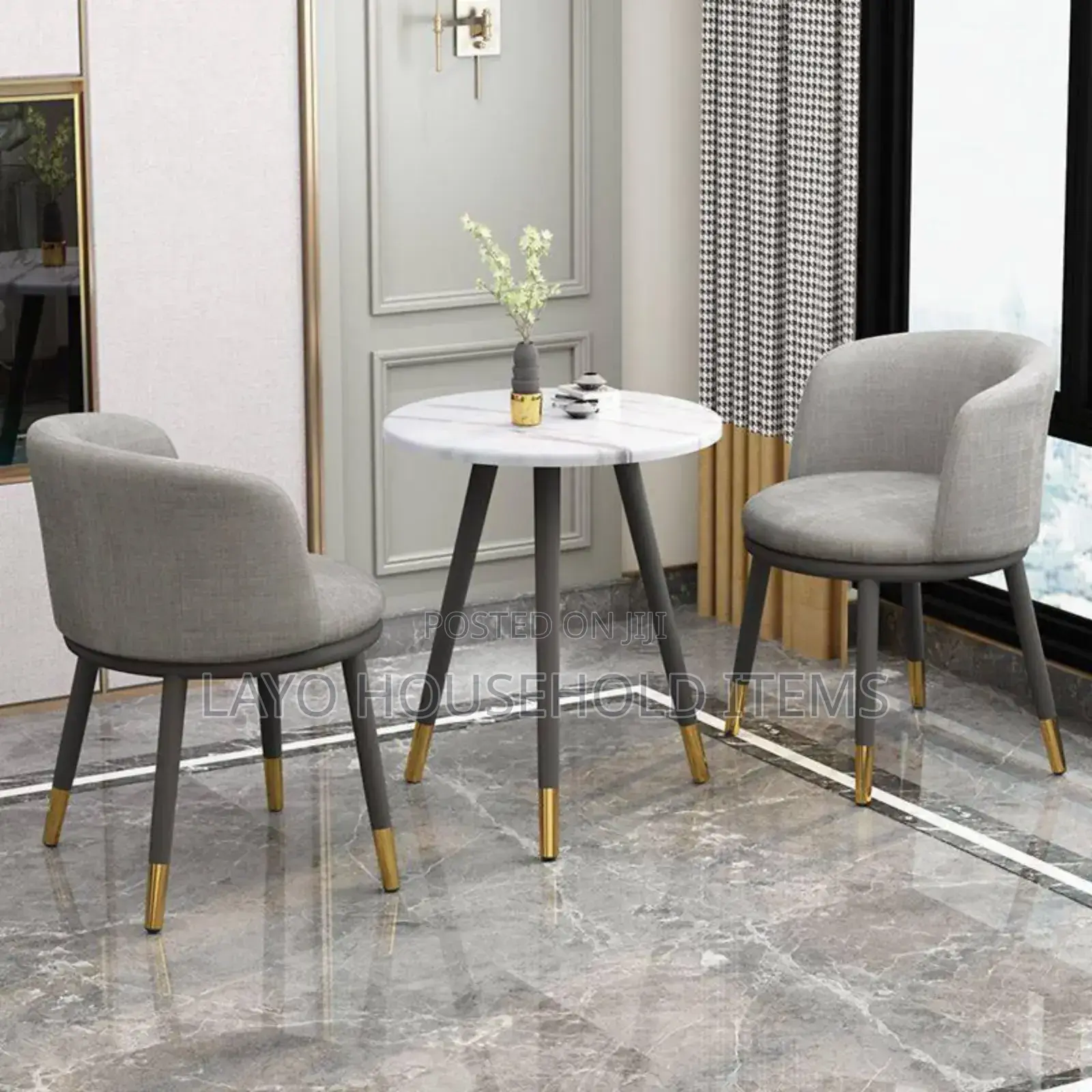 Modern And Stylish Indoor Outdoorrelaxing Chairs+Table