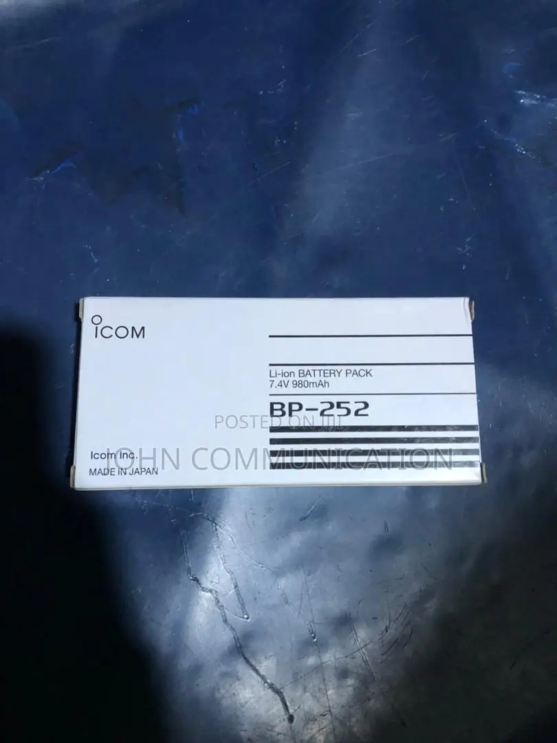 Icom M36 Marine Battery