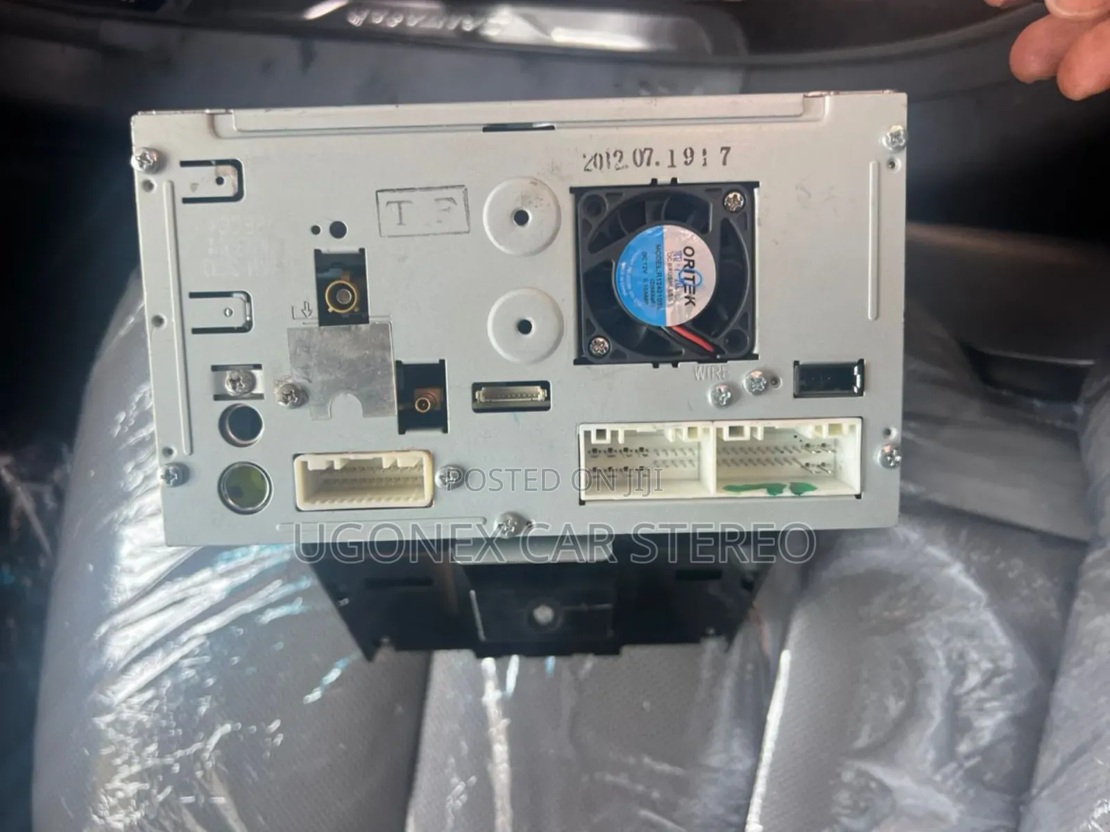 2013-16 Hyundai Santa Fe Factory Navigation Screen