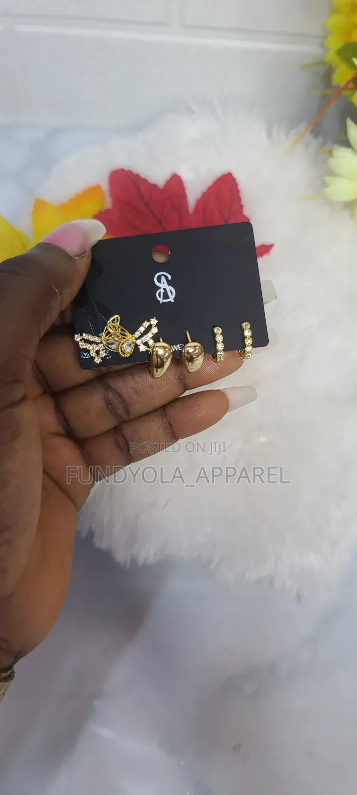 Quality High Fashion Earring Set