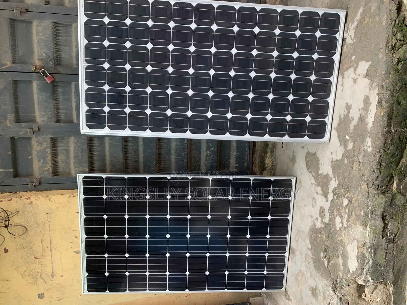 350watts CANADIAN SOLAR PANEL (Mono) 72cells