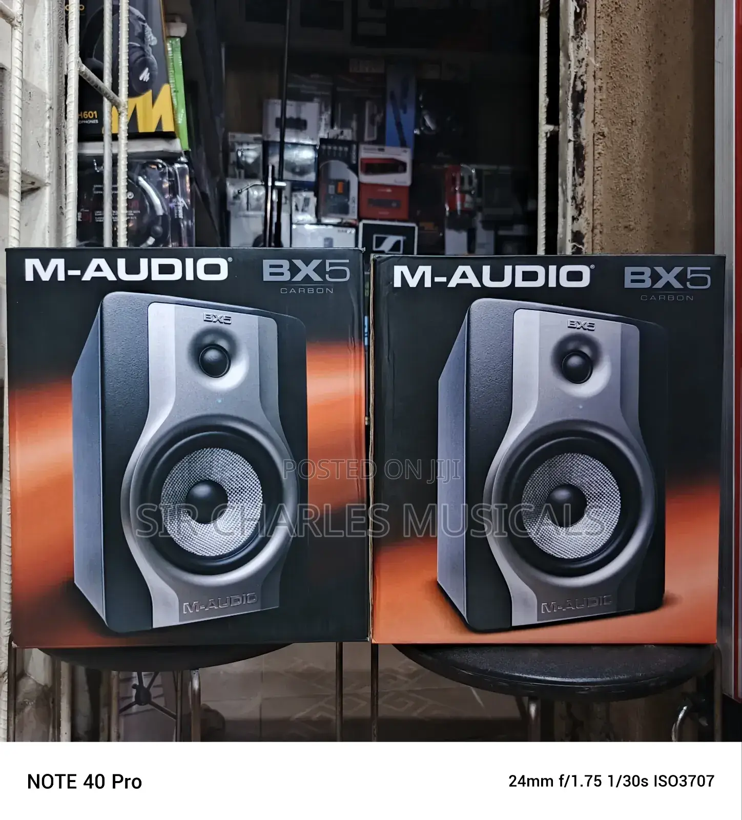 M-Audio Bx5 Professional Studio Monitor Speaker