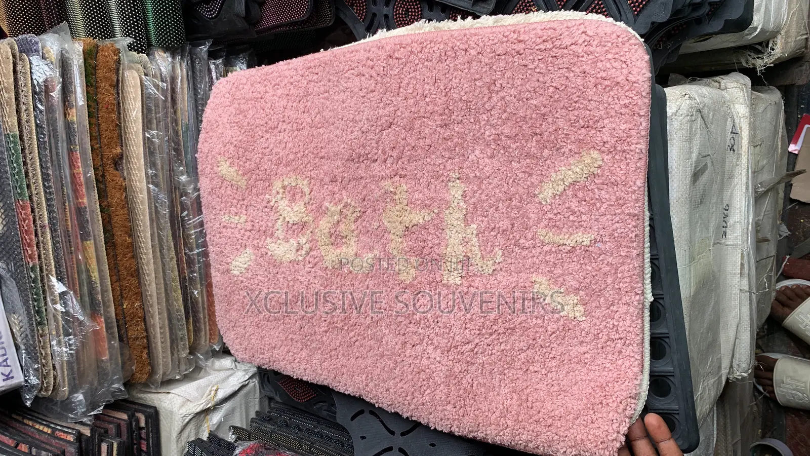 Non Slip Shaggy Soft and Absorbent Bath Rug