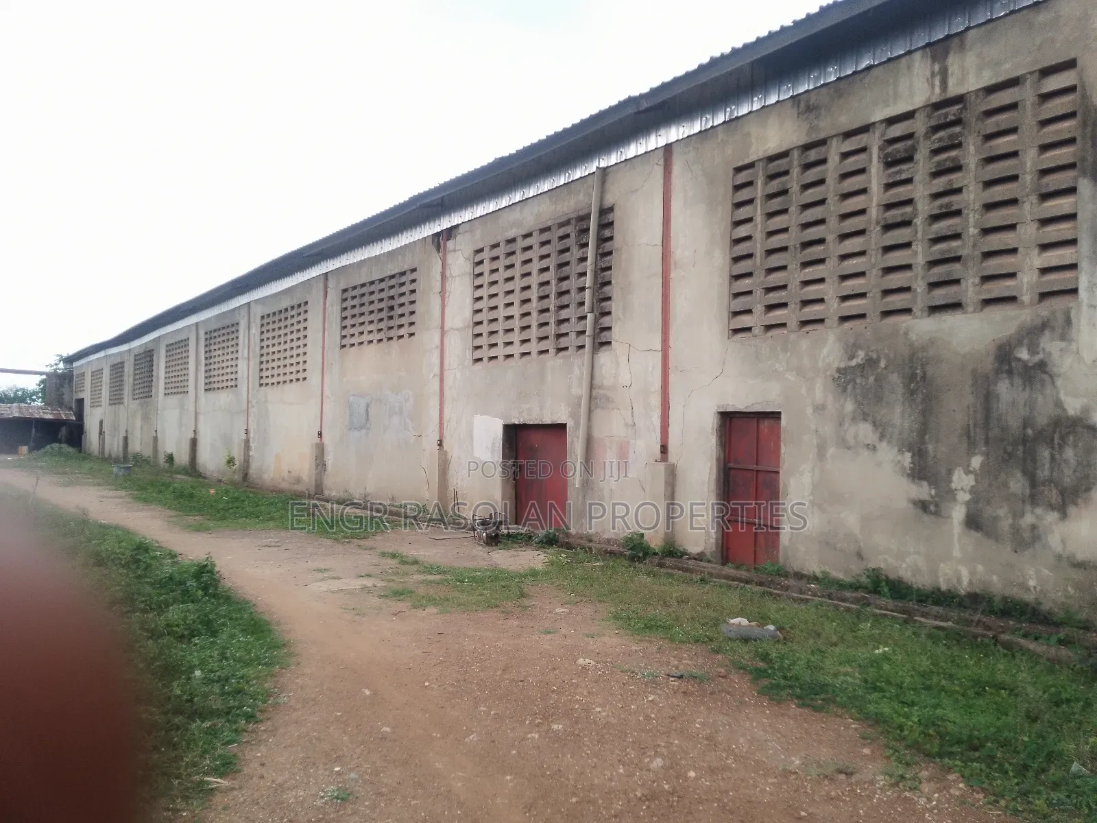 Factory for Sale on 101 Plots of Land