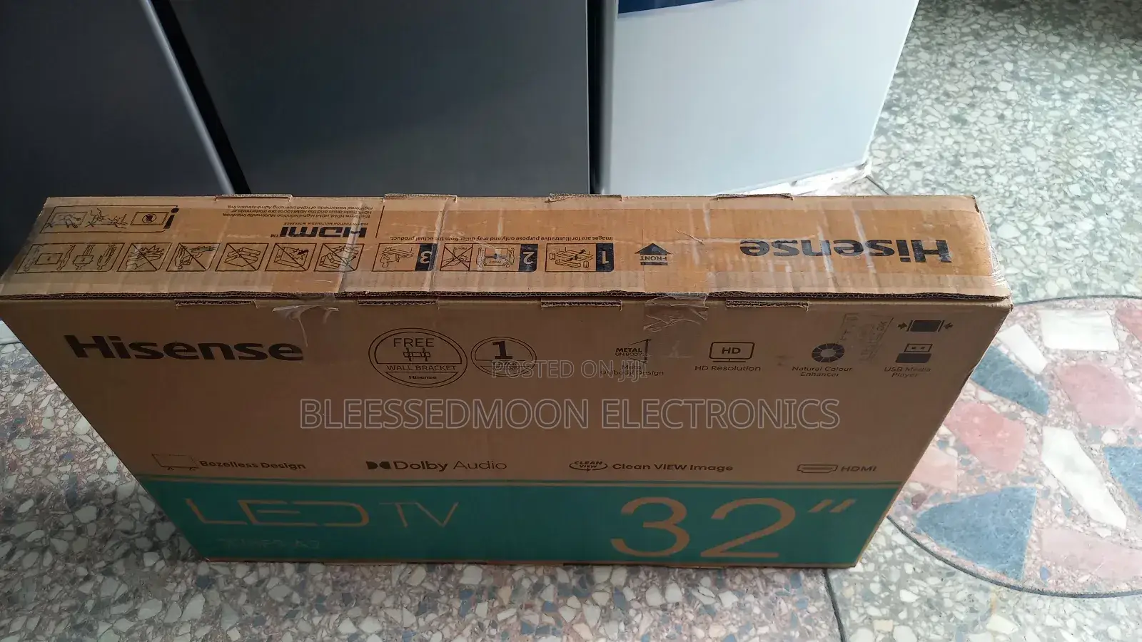 Hisense 32inches Television