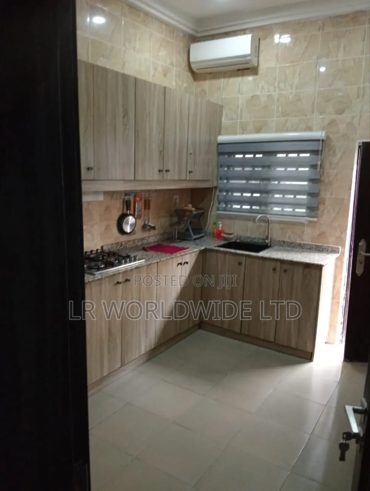 Furnished 4bdrm Terrace in Paradise Estate Life Camp