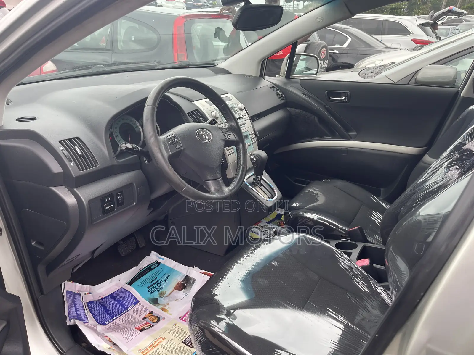 Toyota Verso 2010 Silver