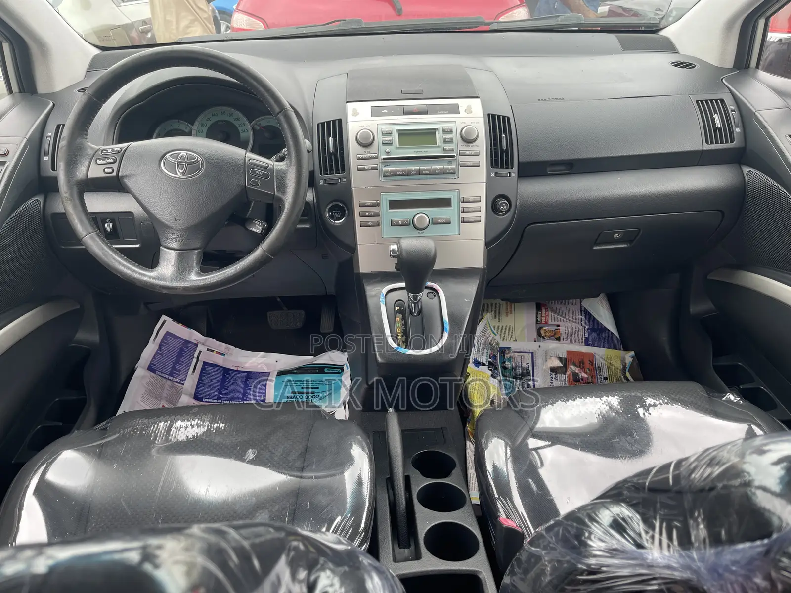 Toyota Verso 2010 Silver
