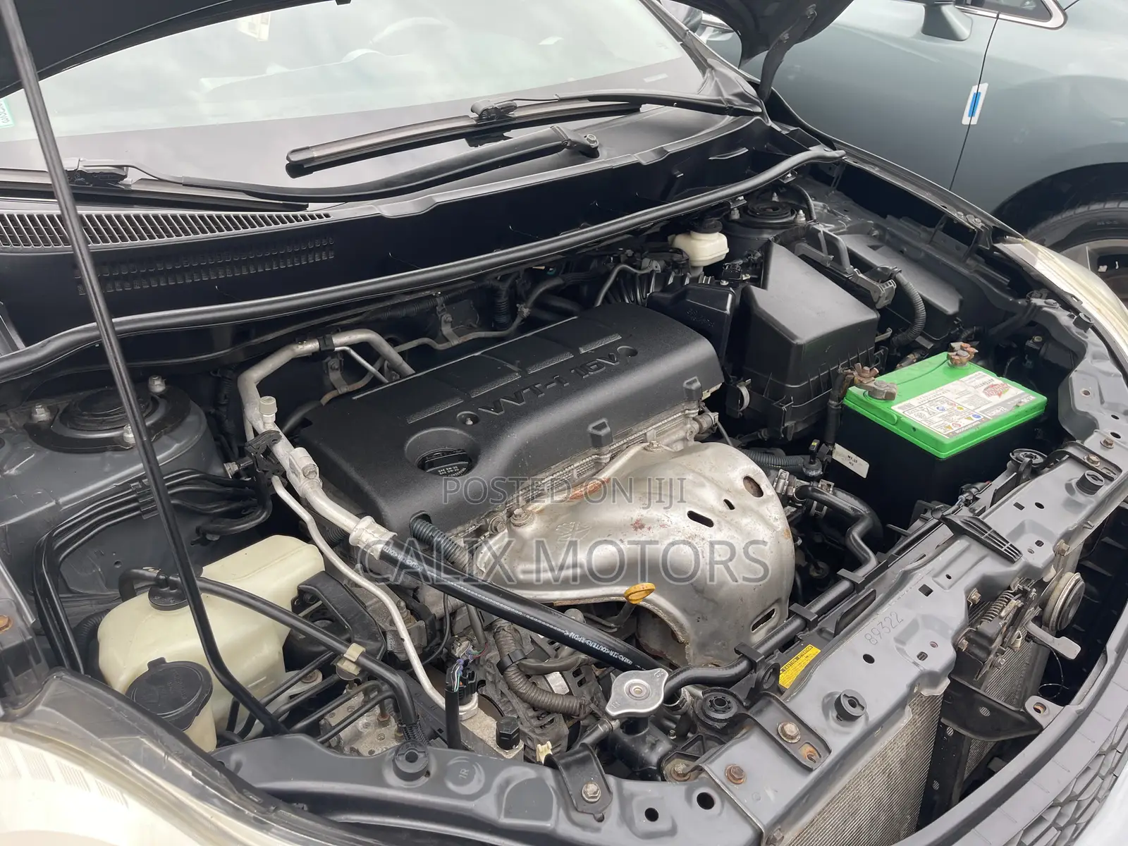 Toyota Matrix 2010 Gray