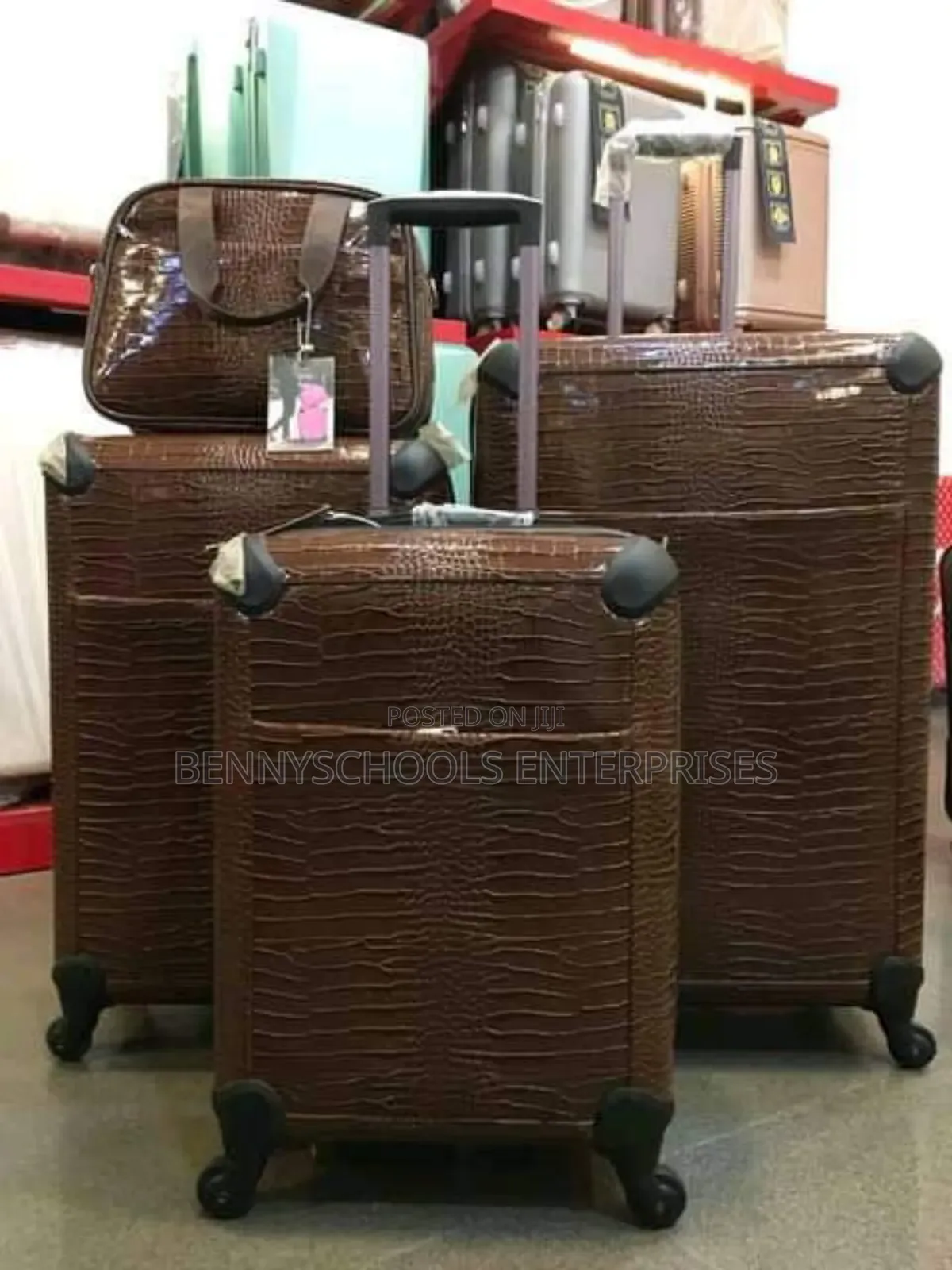 Set of 5 Peach Rubber Plastic Travelling Luggage Boxes