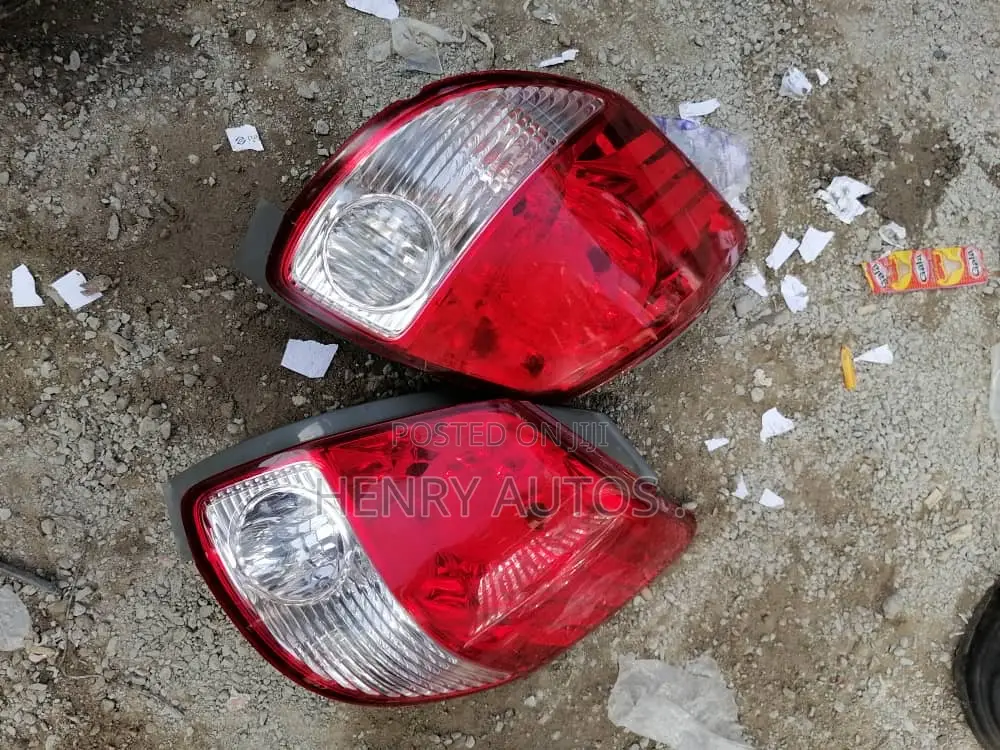Taillights Matrix 2003