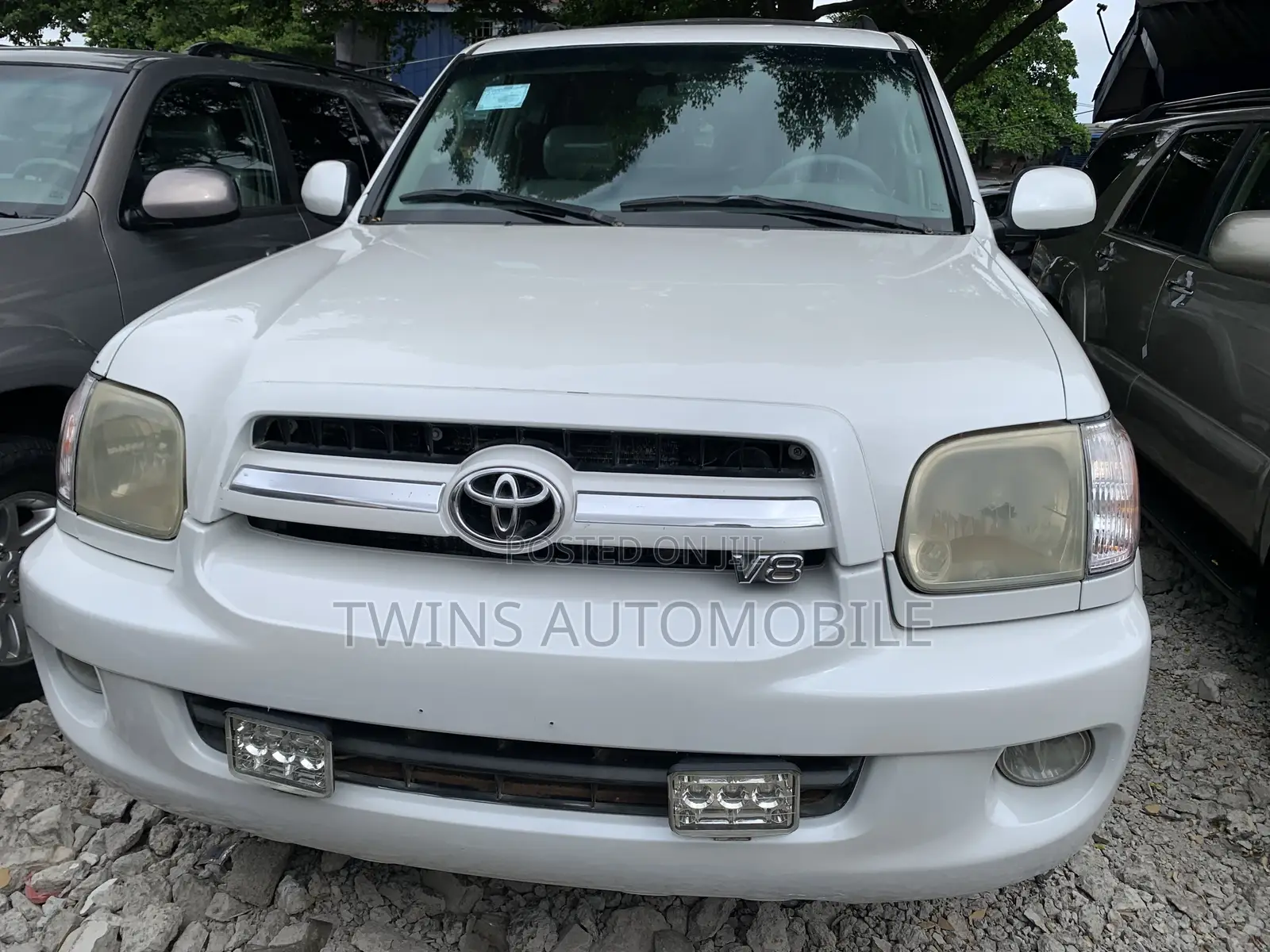 Toyota Sequoia 2006 White