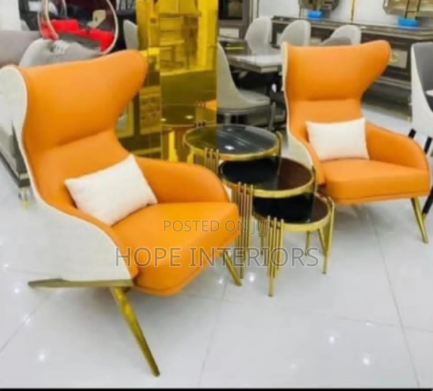 Saloons Chair