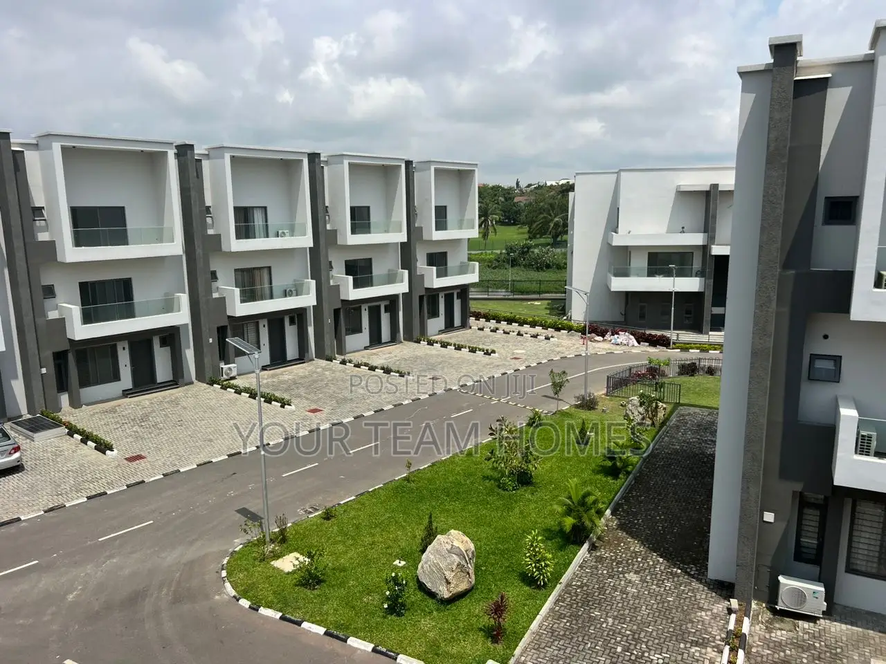 4bdrm Townhouse/Terrace in Jabi for sale