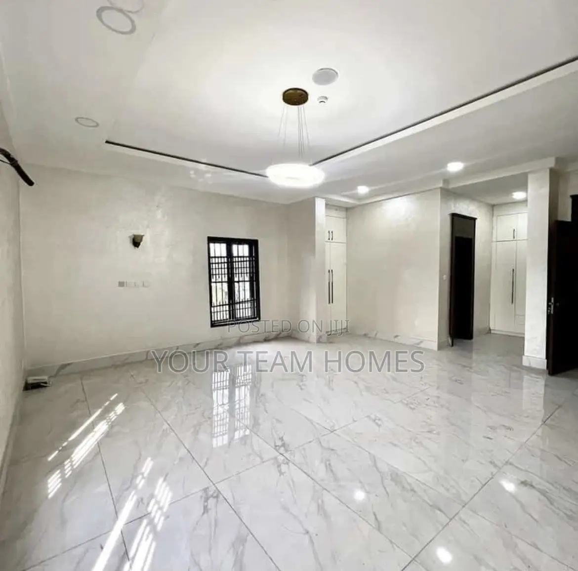 5bdrm Duplex in Maitama for sale