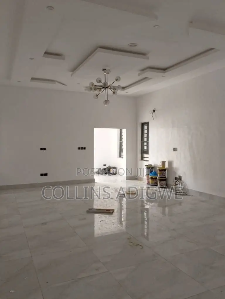 5bdrm Duplex in Agungi, Osapa london for sale