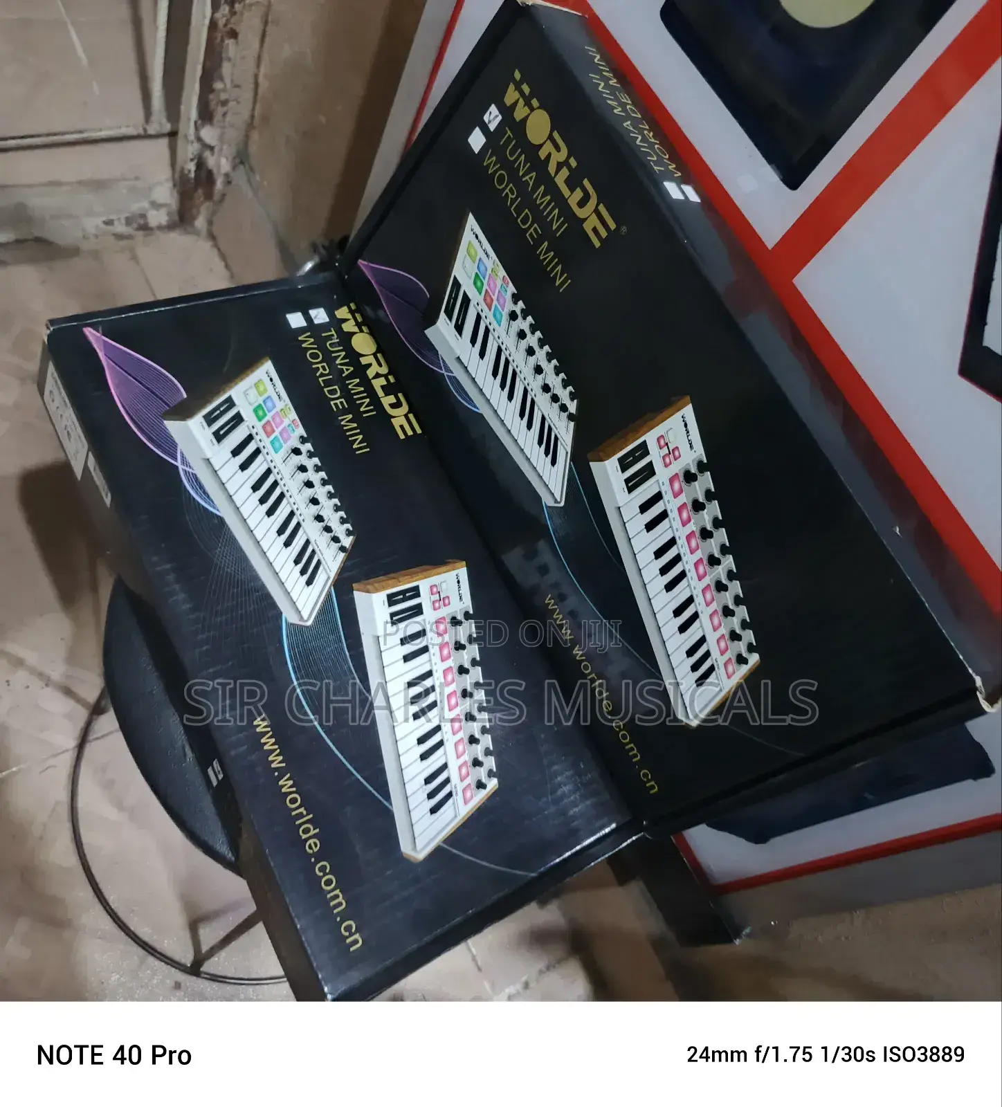 Worlds Mini Keyboard
