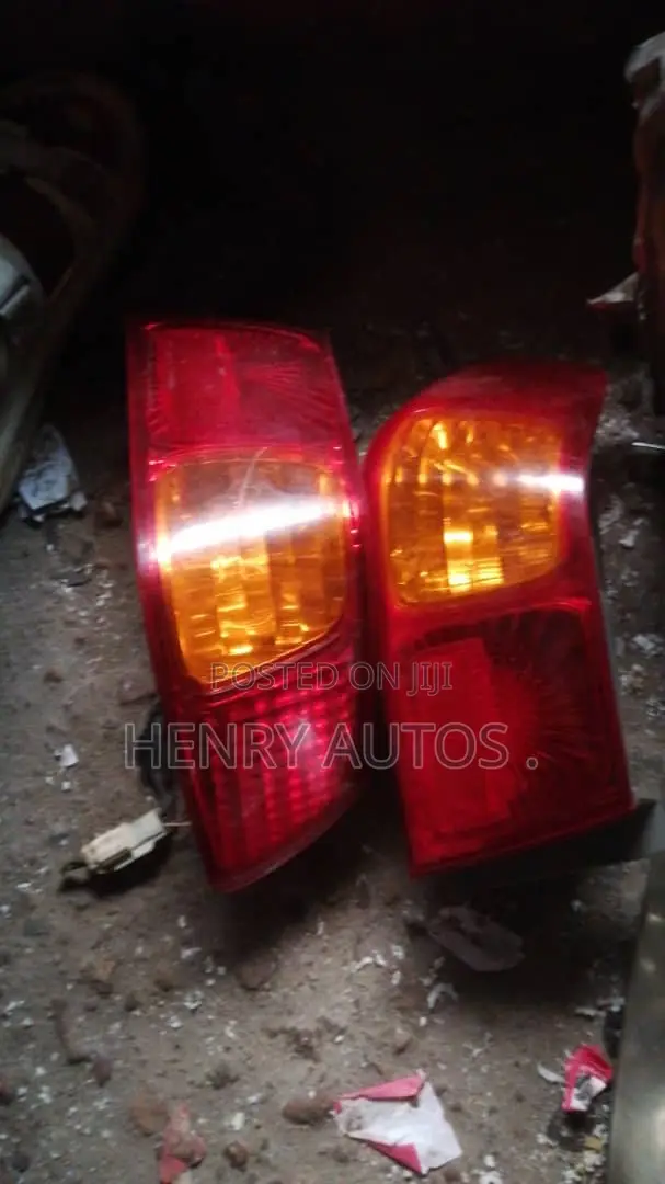 Set Rear Light Camry 2001