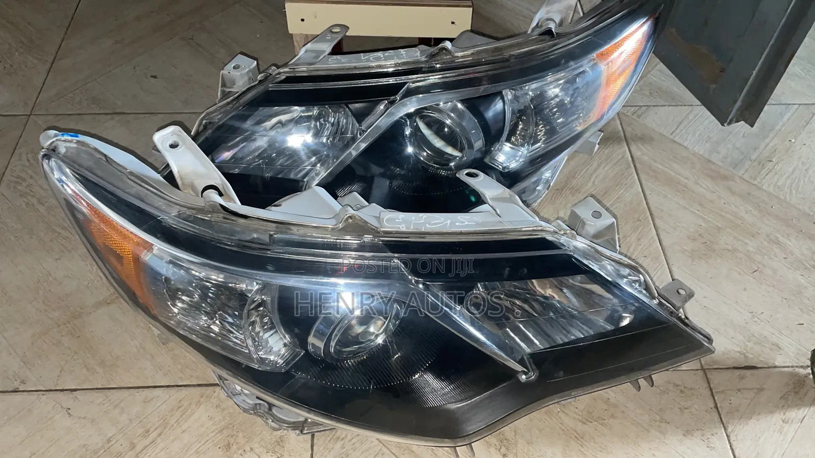 Set Head Light Camry 012 Sport