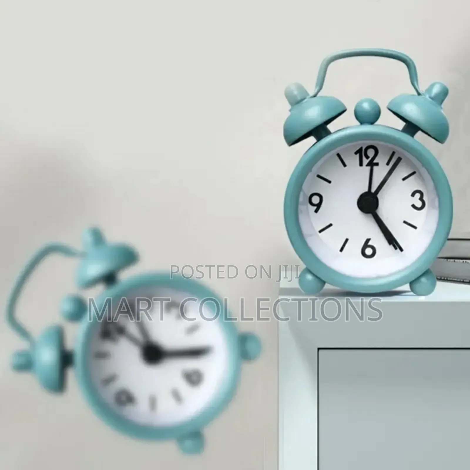 Portable Round Desk Alarm Clock / Bed Alarm