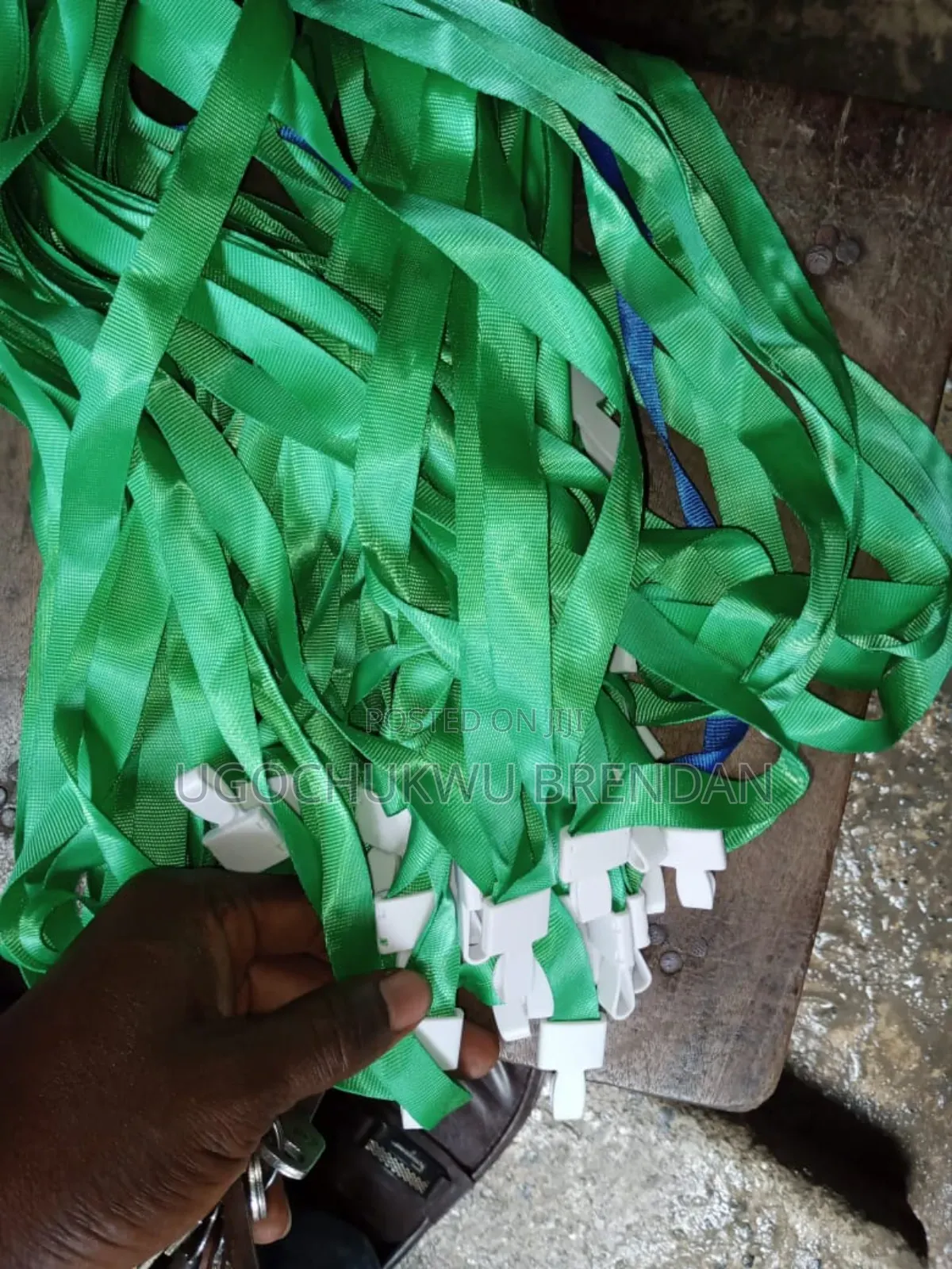 Lanyards (Flat White Head 15mm 100pcs 9,000)