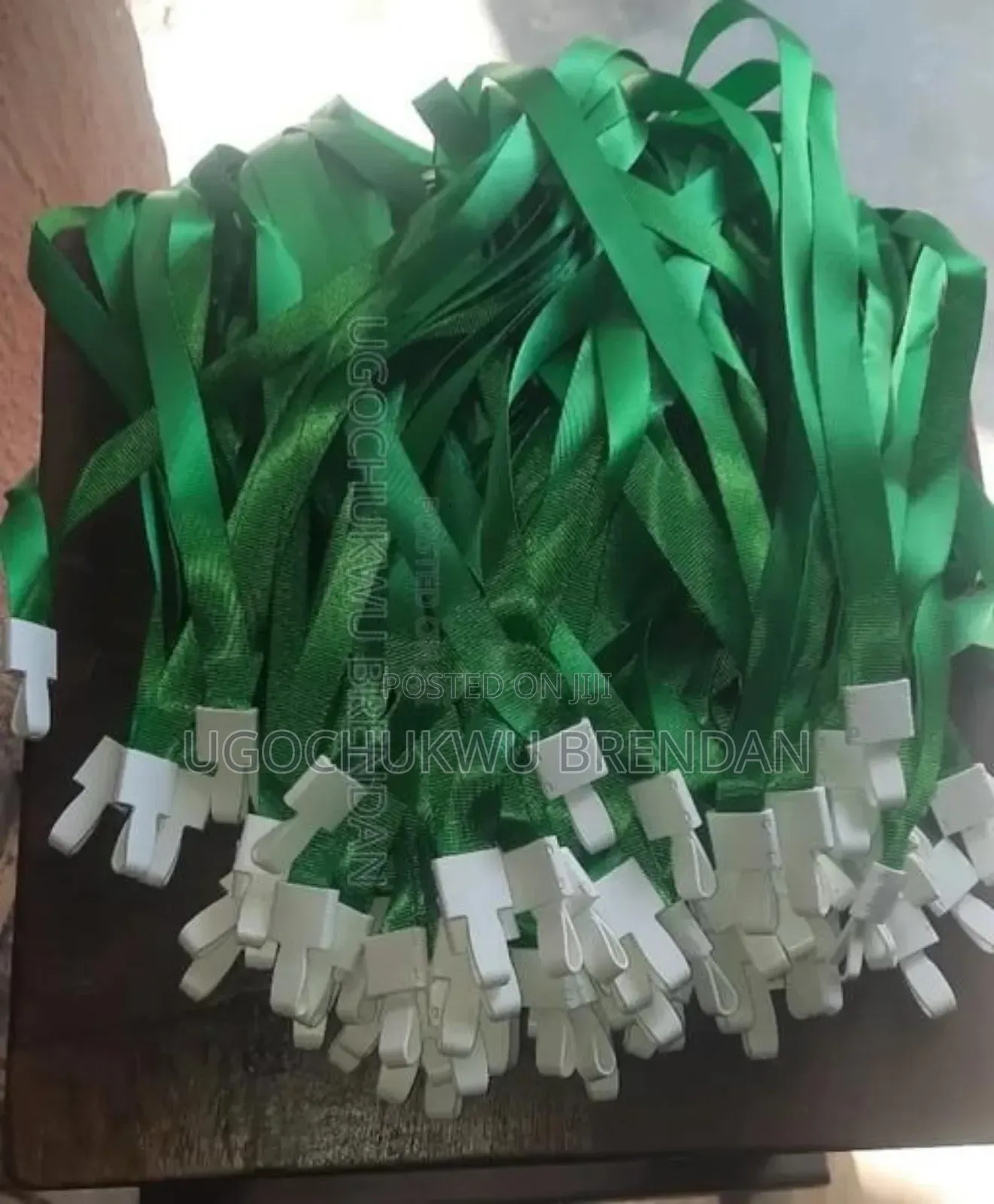 Lanyards (Flat White Head 15mm 100pcs 9,000)