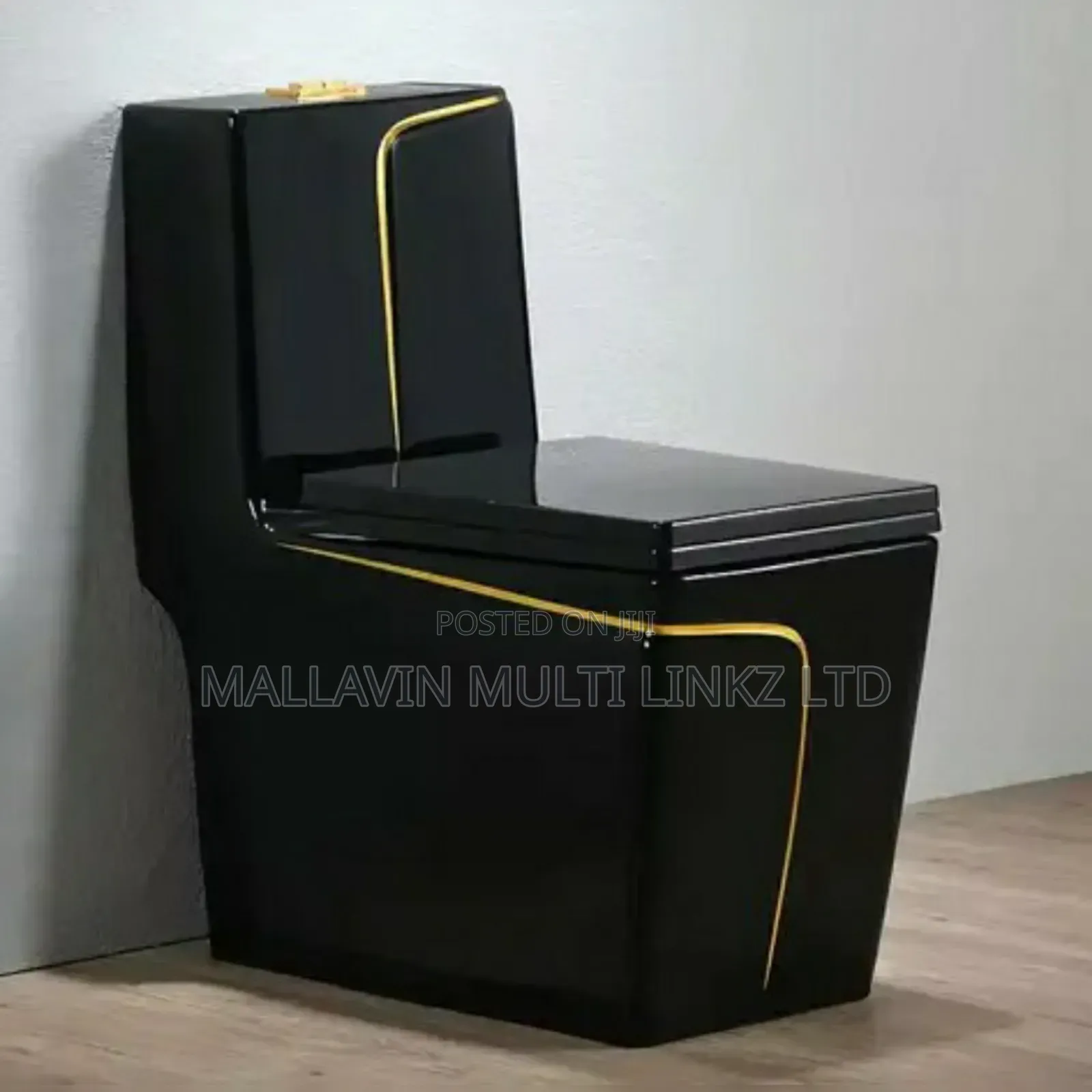 One Piece Black and Gold Toilet Seats Complete Set