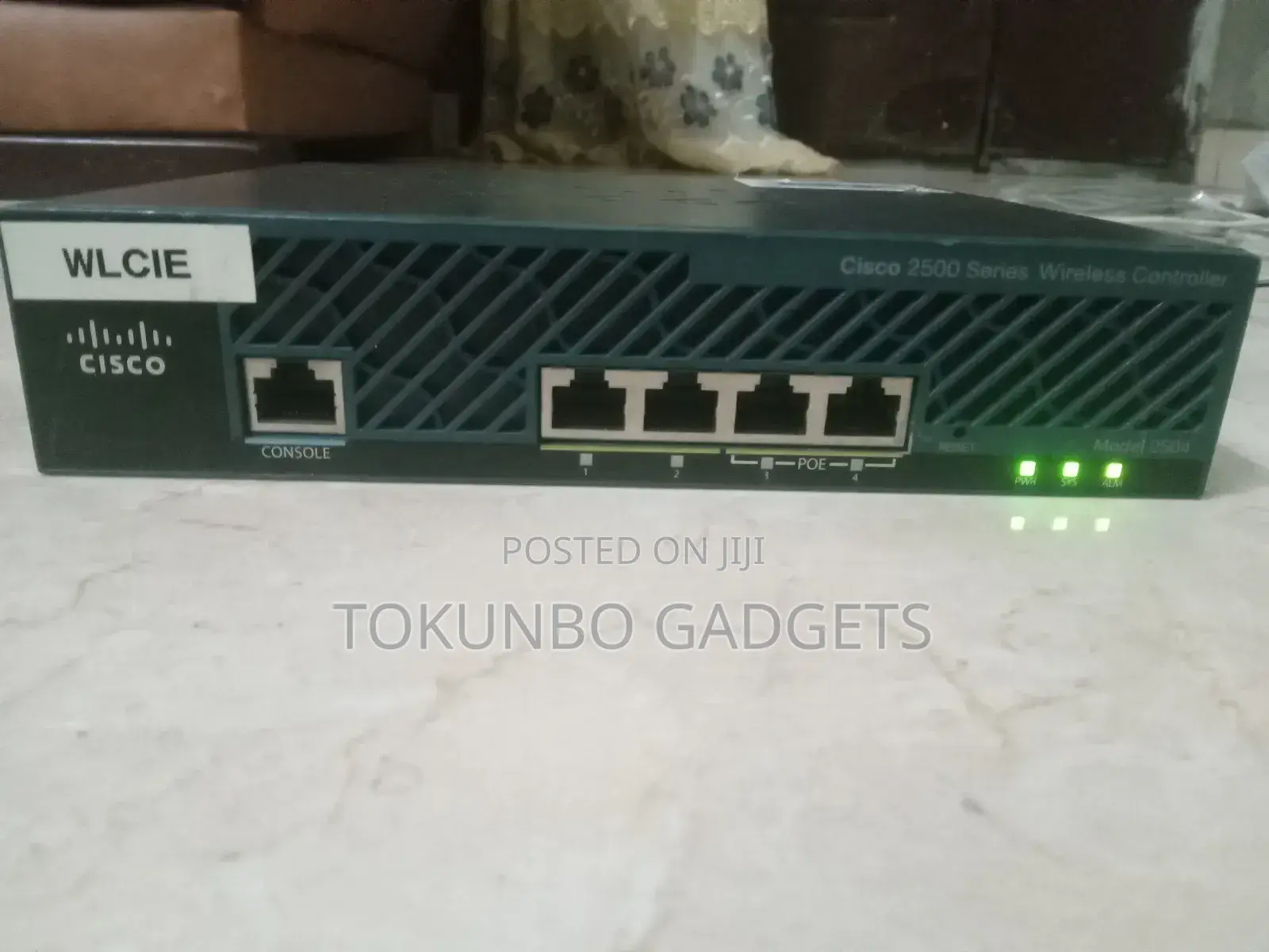 Cisco 2500 Series Air-Ct2504- Wireless Controller