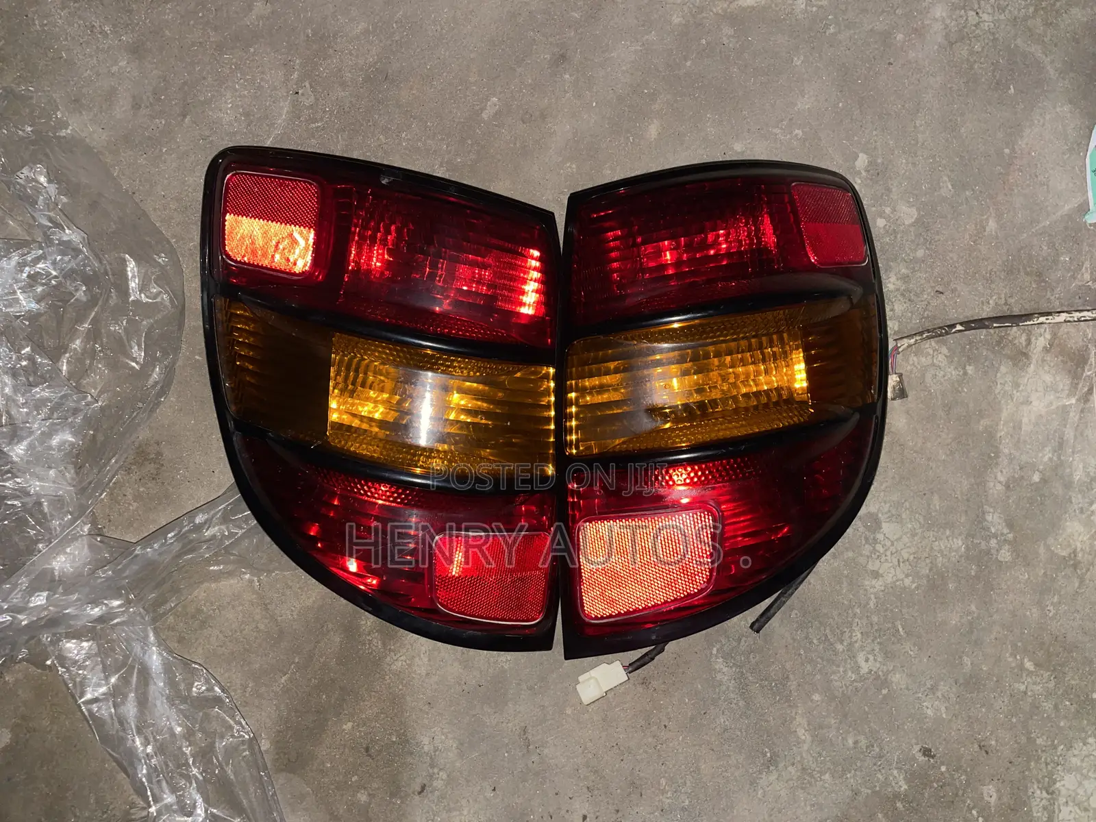 Rear Light Vibe 06
