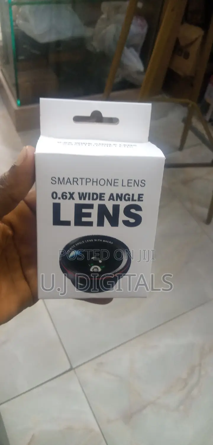 0.6x Wide Angle Len's for Smartphone