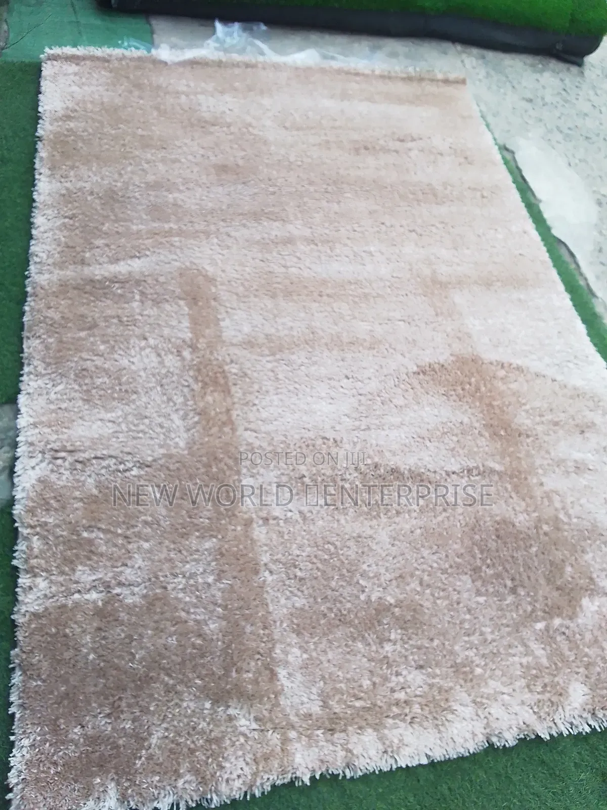 5by7 Vip Quality Turkish Shaggy Centre Rug