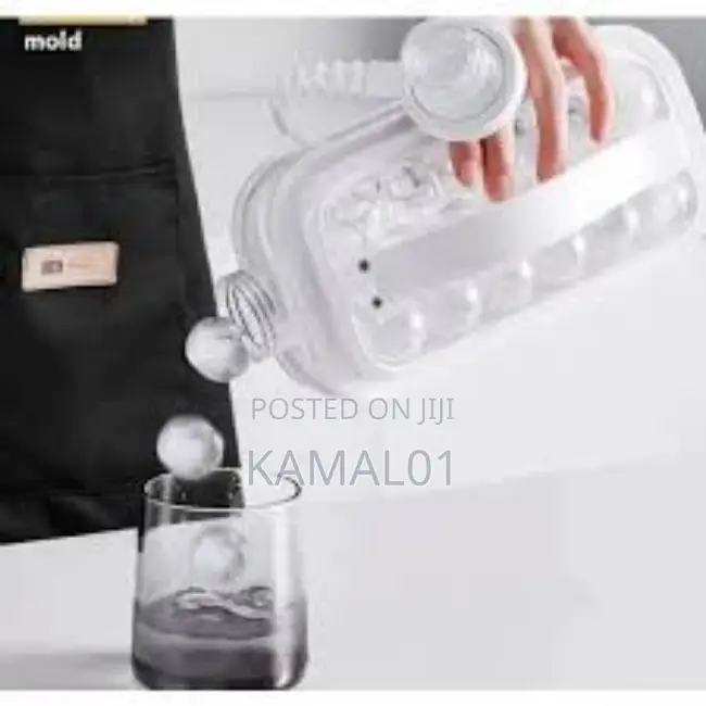 Ice Cube Maker