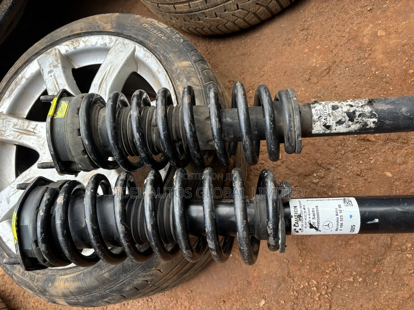 Mercedes W166 GLE350 ML GL Class Shock Absorbers