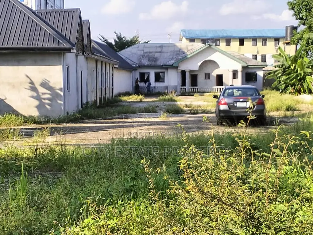 5 Plots of Land for Sale on Major Rumuokwuta Road